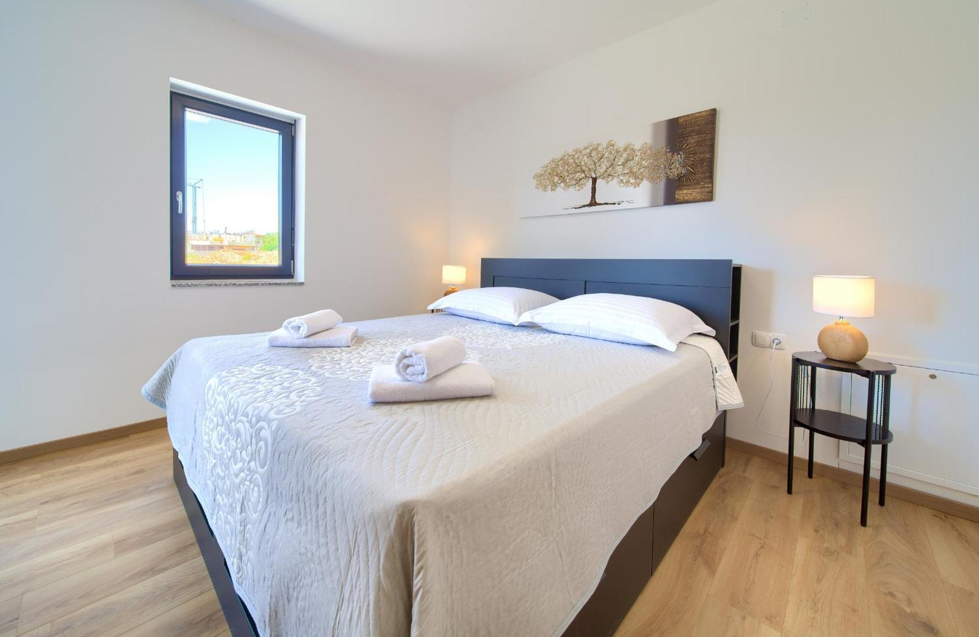 קרק Apartments Paola & Karla With Pool חדר תמונה